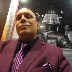 Meet your Posher, Roberto